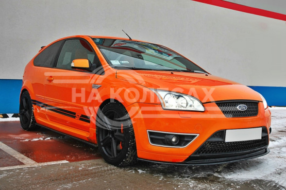 Крыло переднее правое Ford Focus 2 дорест