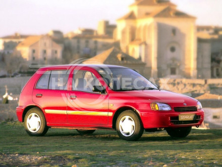 Арки задние Toyota Starlet 5 (P90)