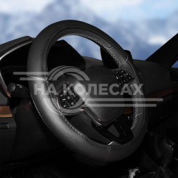 Оплетка на руль, искусственная кожа с перфорацией, черная, 36 см / S