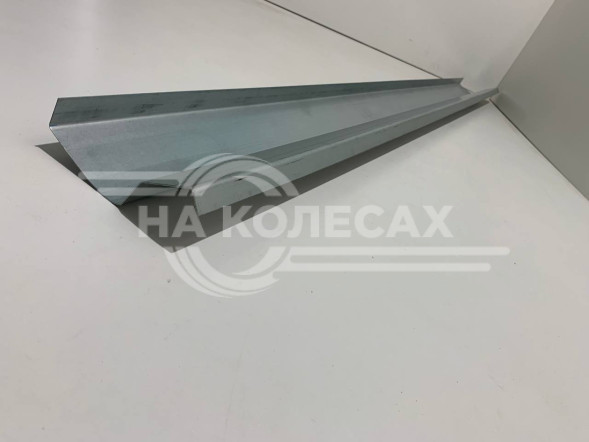 Ремонтные пороги Toyota Yaris 2  Toyota Vitz 2 (XP90)