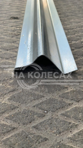 Ремонтные пороги Toyota Town Ace