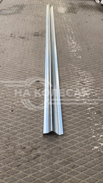 Ремонтные пороги Toyota Town Ace