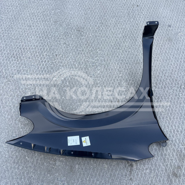 DG10044AL КРЫЛО ПЕРЕДНЕЕ ЛЕВОЕ (TYG) ПЛИМУТ ВОЯЖ / ДОДЖ КАРАВАН - ГРАНД КАРАВАН