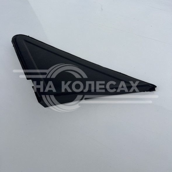 Накладка зеркала пластиковая внутренняя (левая) Ford Focus 2