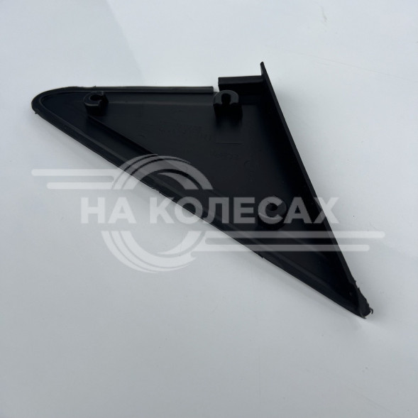 Накладка зеркала пластиковая внутренняя (левая) Ford Focus 2