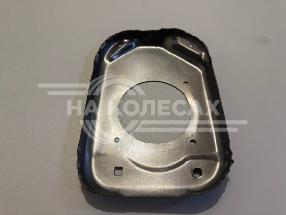 Рем часть лючка бензобака Lada Largus (площадка горловины)