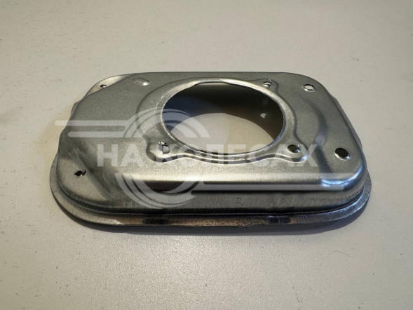 Штампованная рем часть лючка бензобака Lada Largus (площадка горловины)