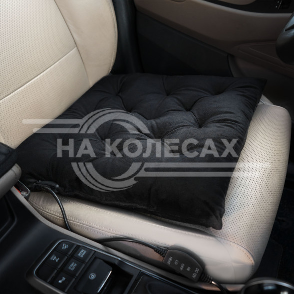 Подушка с подогревом на сиденье 12В, 19/26 Вт (41*41 см), стеганная, черная