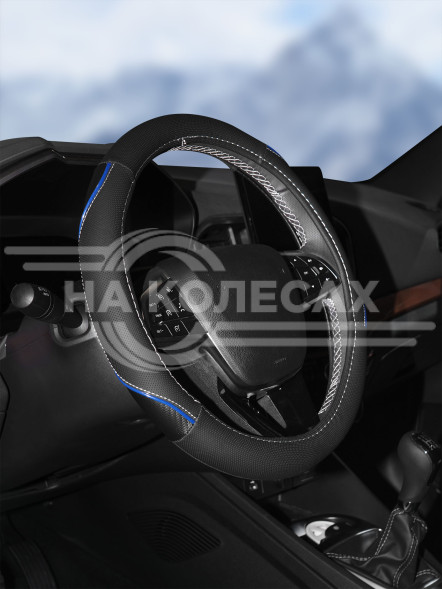 Оплетка на руль, искусст. кожа, текстура карбон, черная/синяя, бел. прошивка, 38 см/М