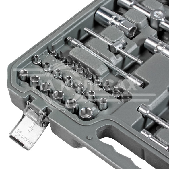 Набор инструментов универсальный 82пр. (головки 1/2&quot;, 1/4&quot;) кейс