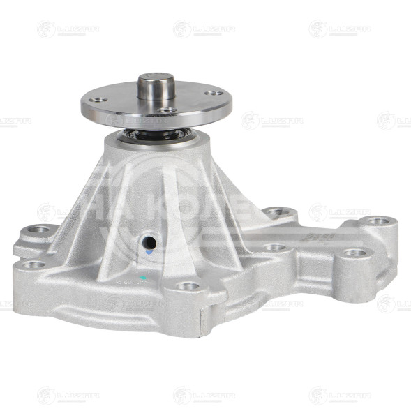 Насос водяной для автомобилей Mazda BT50 (06-)/Ford Ranger (98-) 2.5D