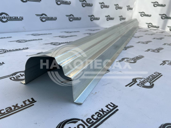 Ремонтные пороги Nissan Skyline (R 34)