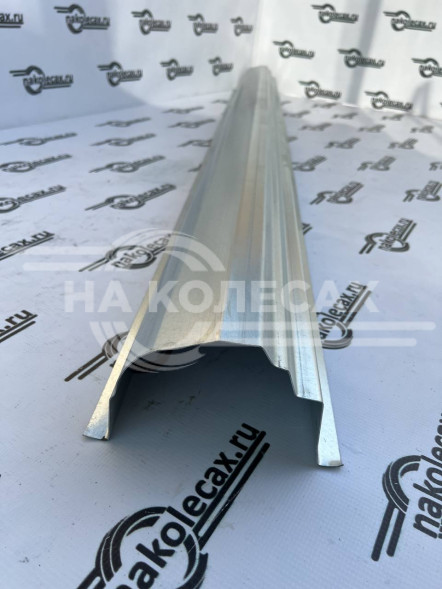 Ремонтные пороги Nissan Skyline (R 34)