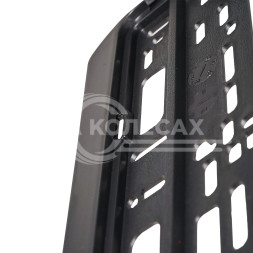 Рамка под номерной знак без надписи, односоставная