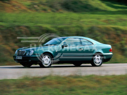 Арки задние Mercedes-Benz CLK-klasse 1дорест/1рест (W208)