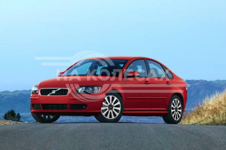 Передние арки Volvo S40 2рест