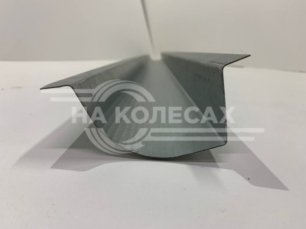 Пороги Toyota Land Cruiser 120 (внутренние)