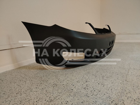 Бампер передний Toyota Corolla (E120) 04-07 (LHD)