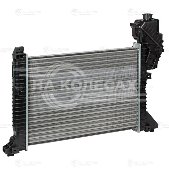 Радиатор охлаждения для автомобилей Sprinter (95-) A/C-