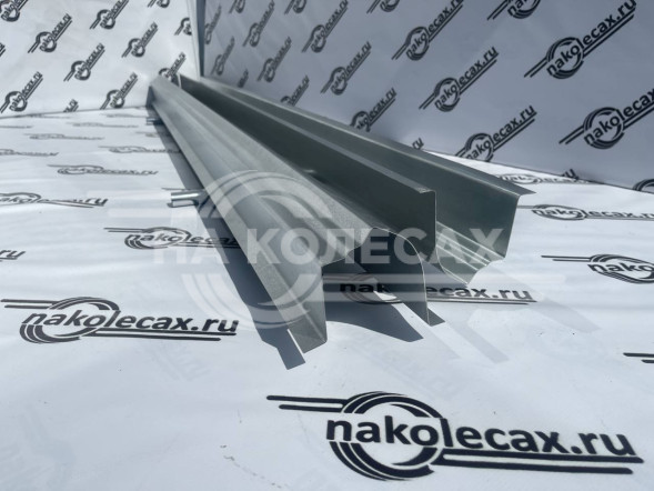 Ремонтные пороги Toyota Ipsum 2(M20)