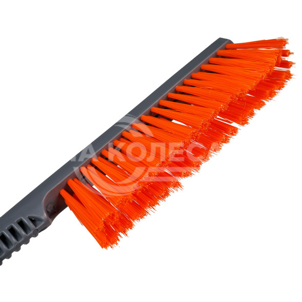 Щетка от снега и льда с мягкой щетиной (52 см) + съемный скребок