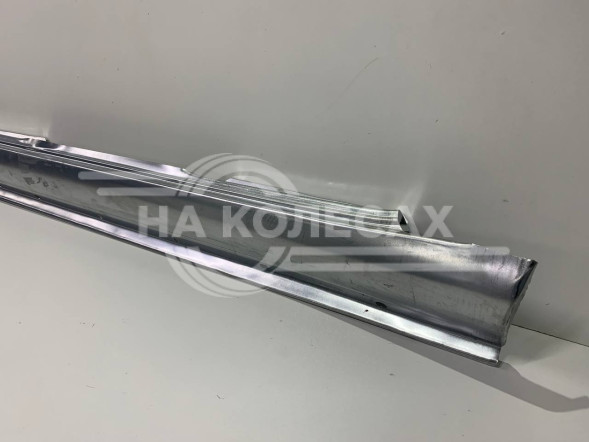 Пороги ШТАМП Toyota Land Cruiser 100