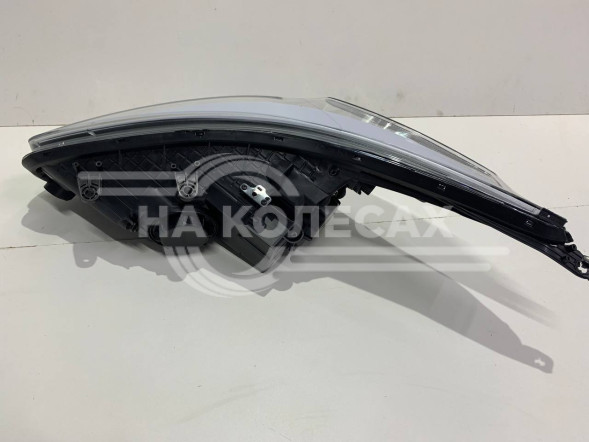 Фара передняя Kia Ceed 2