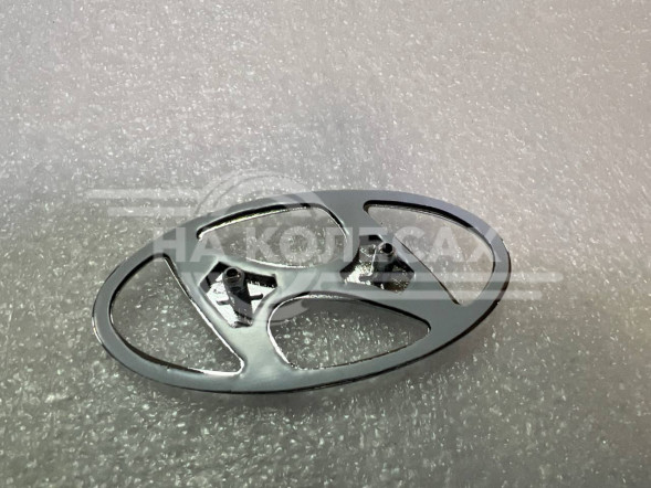 Эмблема в решетку радиатора  Оригинал  HYUNDAI ACCENT (Тагаз) 