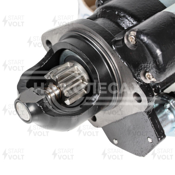 Стартер для автомобилей КАМАЗ/ПАЗ/ЛИАЗ/НЕФАЗ с дв. Cummins ISBe старого образца 24В 6кВт