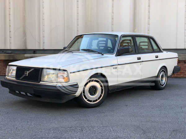 Полные ремонтные пороги Volvo 240 1