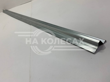Ремонтные пороги Toyota Previa 2