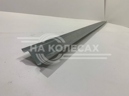 Ремонтные пороги Toyota Previa 2
