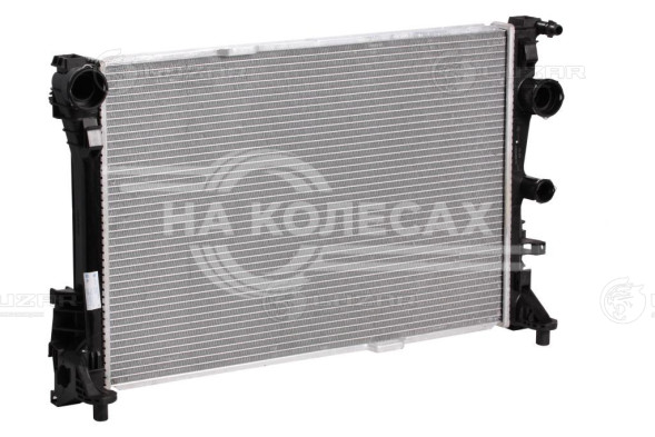 Радиатор охлаждения для автомобилей Mercedes C (W204) (07-)/E (W212) (09-) M/7AT