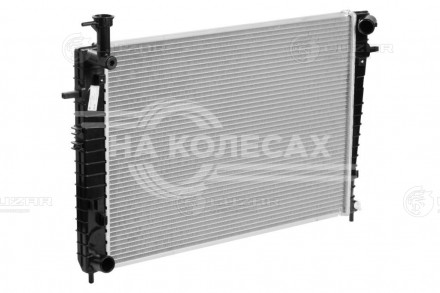 Радиатор охлаждения для автомобилей Tucson/Kia Sportage (04-) 2.0i/2.7i MT (тип Doowon)