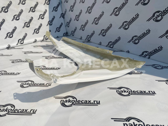 Крыло из стеклопластика Nissan Primera P11