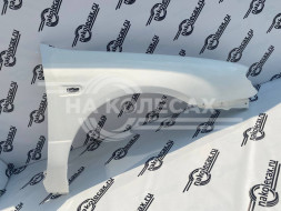 Крыло из стеклопластика Nissan Primera P11