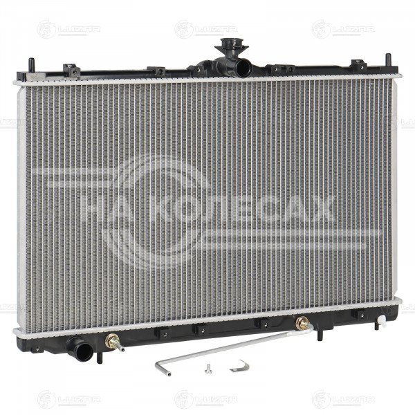 Радиатор охлаждения для автомобилей Mitsubishi Grandis (03-) 2.4i AT