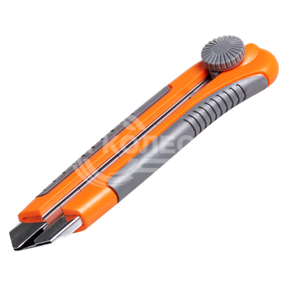 Нож с выдвижным сменным лезвием 25мм