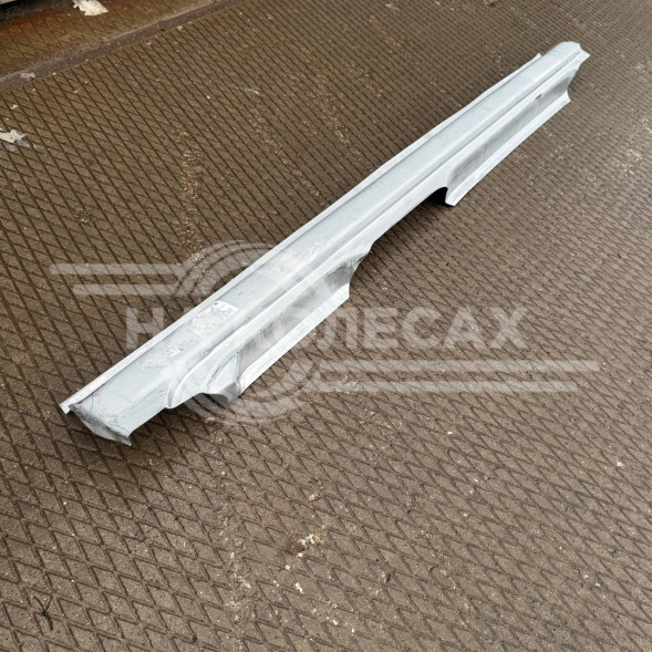 Ремонтные штампованые пороги Nissan Almera N16