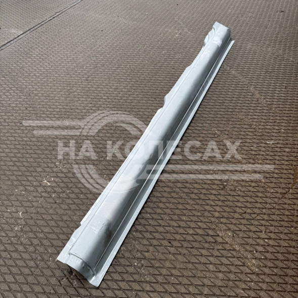 Ремонтные штампованые пороги Nissan Almera N16