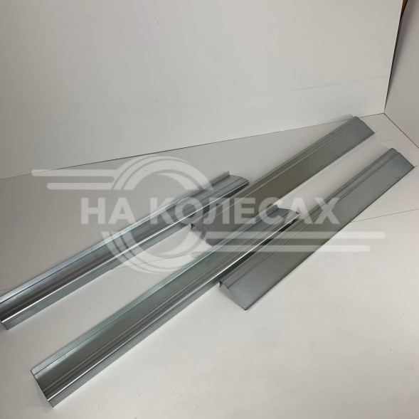 Ремонтные пороги Chrysler Voyager 4 (составные)