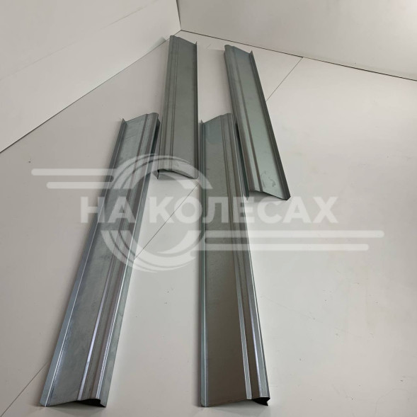 Ремонтные пороги Chrysler Voyager 4 (составные)