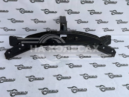 Рамка радиатора Renault Logan 1