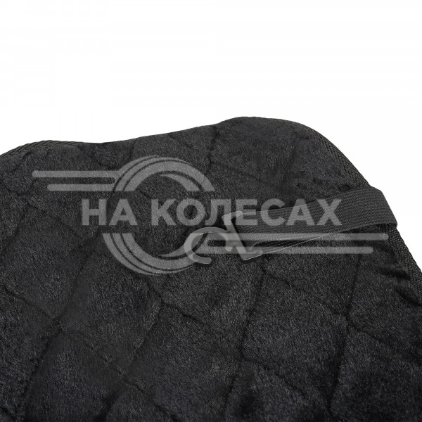 Накидка (подушка) из искусственного меха на сиденье, черная с коротким мехом, 1 шт.