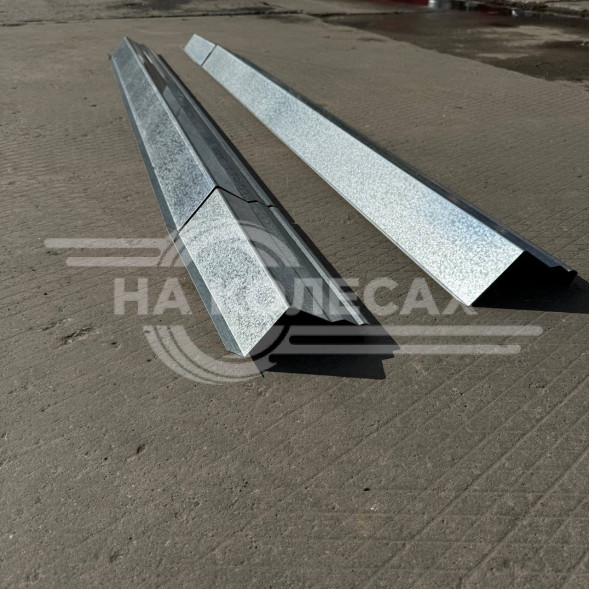 Ремонтные пороги Toyota Verso 2