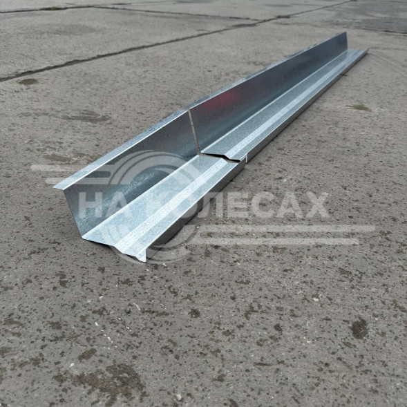 Ремонтные пороги Toyota Verso 2