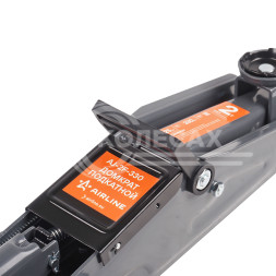 Домкрат подкатной 2т 125-330мм