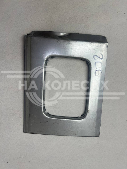 Лючок горловины Peugeot 806