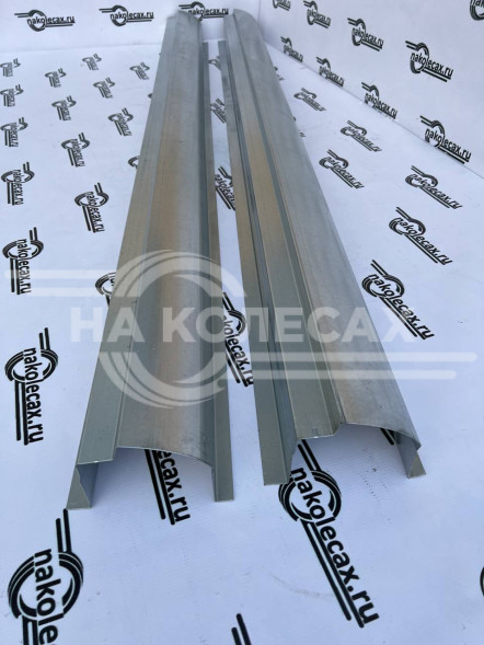 Ремонтные пороги Ford Focus 2 (3 двери)