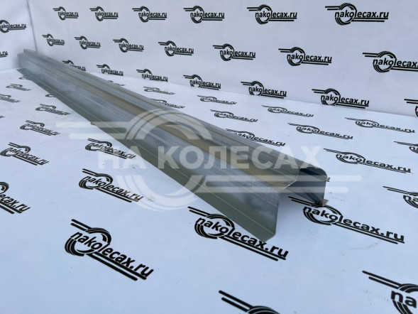 Ремонтные пороги Ford Focus 2 (3 двери)